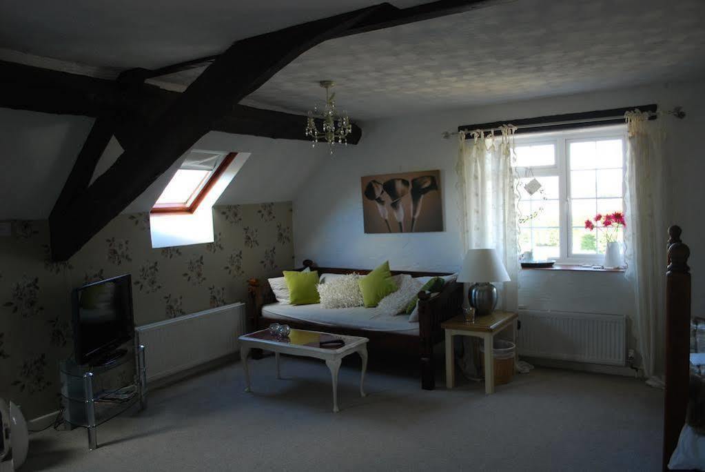 Stoneleigh Barn Bed And Breakfast Sherborne  Exterior foto